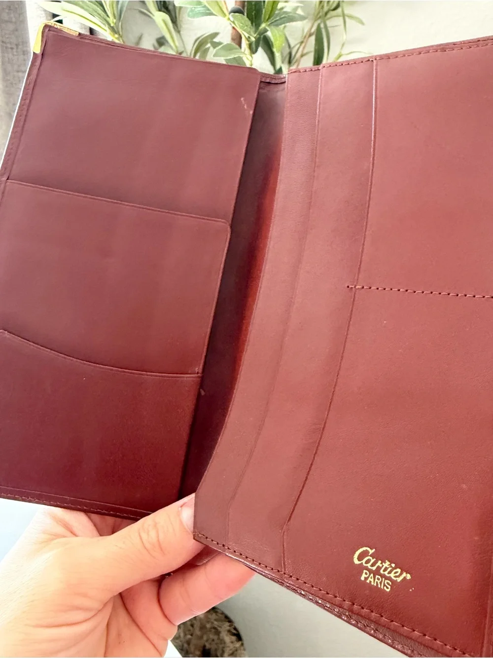 Cartier Wallet / Holds Passport : 100% authentic